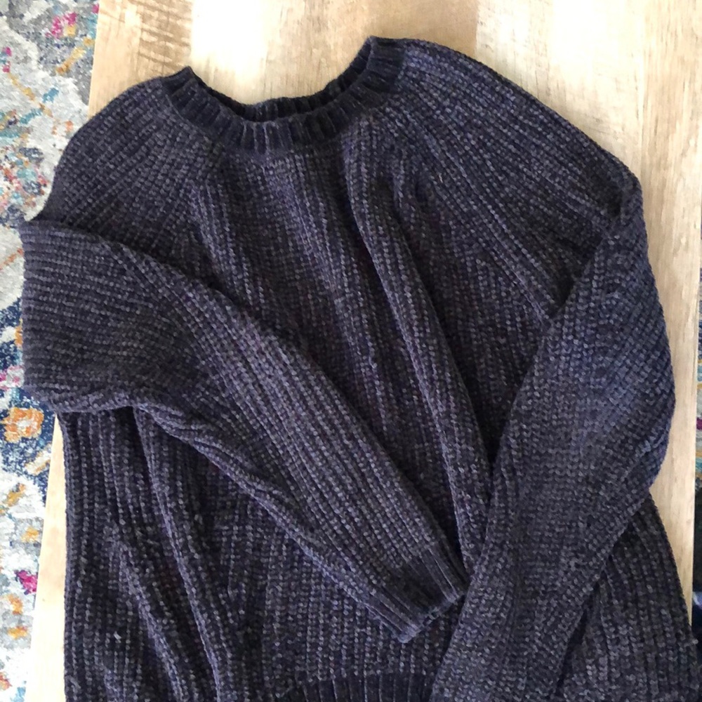 Black soft oversized sweater